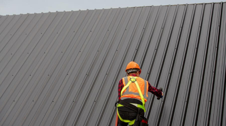 Professional metal roof installation services in Fernandina Beach, FL
